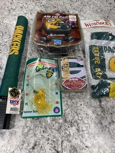 green bay packers sports memorabilia lot Umbrella Radio Lure Windsock Soap New - Foto 1 di 6