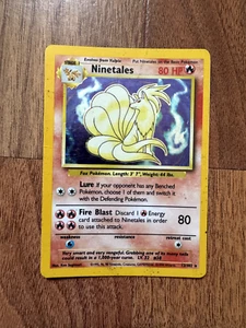 Holo Rare Card: Ninetales 12/102 Base Set - Picture 1 of 2