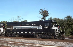 Original Slide: FGLK Finger Lakes Railway B23-7 2303 - ex Conrail - Picture 1 of 1