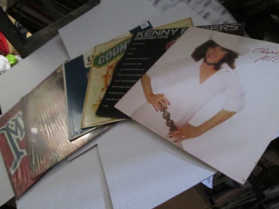 7  COUNTRY GREATEST HITS LP LOT KENNY ROGERS MEL TILLIS JIM REEVES CHARLIE RICH+ - Image 1 of 4