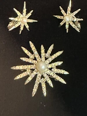Vintage Jewelry Signed EMMONS AB Crystal Clip On Earrings Pin Brooch Set. - Image 1 of 4