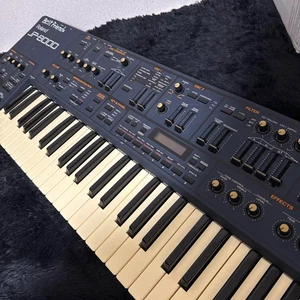 Roland JP-8000 Analog Modeling Synthesizer Musical instruments - Picture 1 of 8
