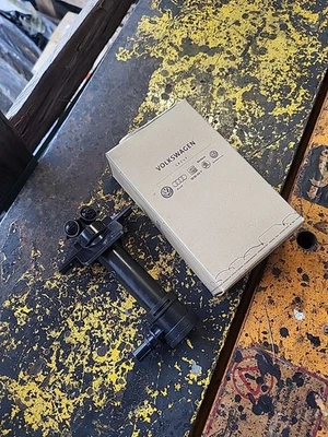 UGELLO LAVAFARI ANTERIORE DESTRO ORIGINALE AUDI Q3  2015- 2018 8U0955102C NUOVO - Imagen 1 de 4