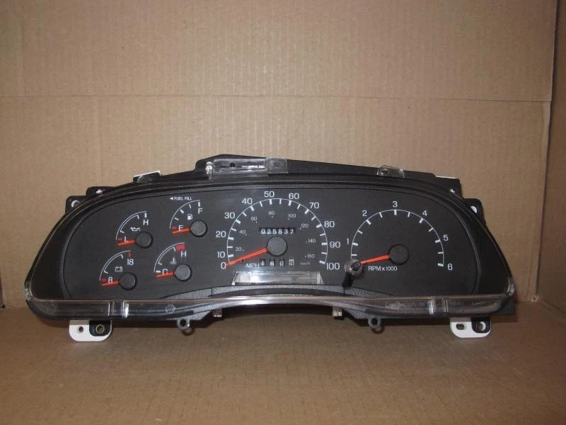 1999-2001 Ford Excursion F250 F350 F450SD MPH Speedometer Cluster Gasoline Oem Foto 1 de 4