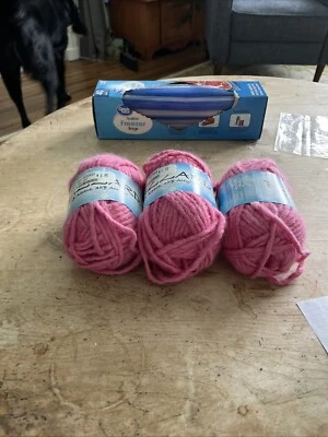 Blizzard 65 Alpaca 35 Acrylic By Reynolds 3 Skeins Pink Color 641 Lot 2866 - Image 1 of 4