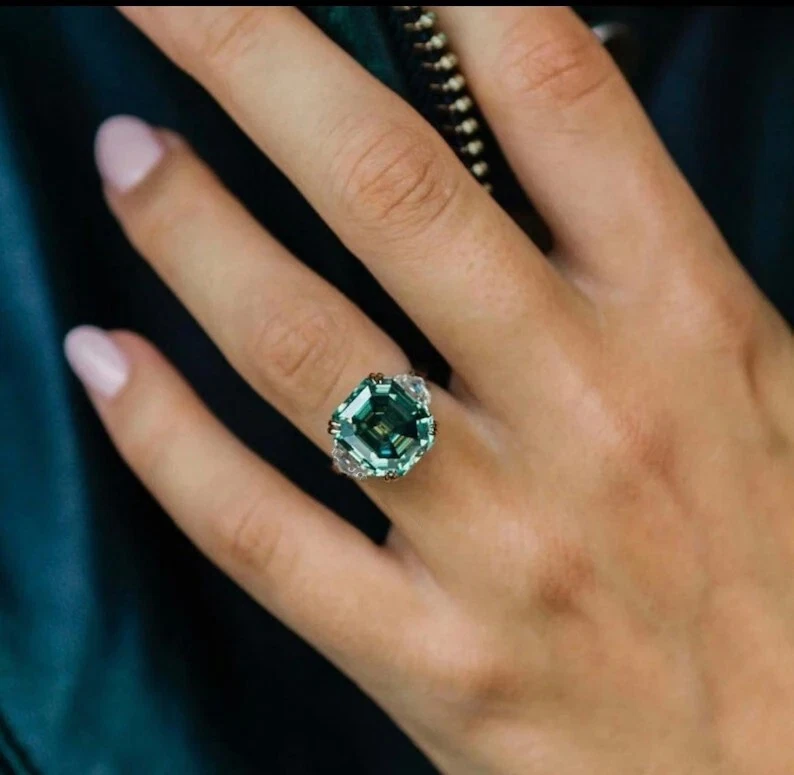 RARO Anillo Solitario de Diamantes Azules Tratados Certificado 2.30 Ct En Plata 925 Foto 1 de 4