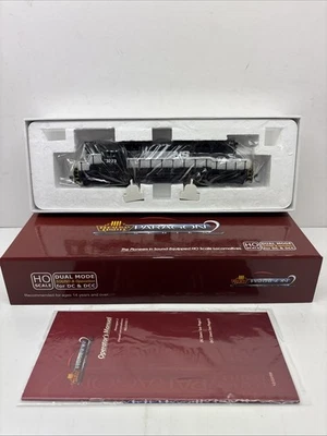 Broadway Limited Ho #1245 SD40-2 NS #3223 W/ Paragon2 Sound DC/DCC - Image 1 of 3