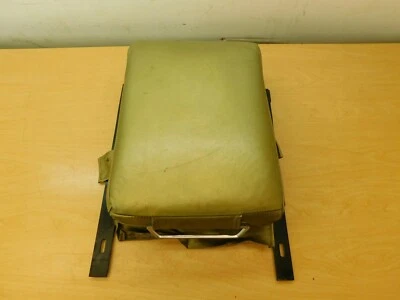 REAR SEAT ARMREST 1969 70 71 72 1973 MOPAR FULL SIZE 4 DOOR 71Ci1-2A8 - Image 1 of 4
