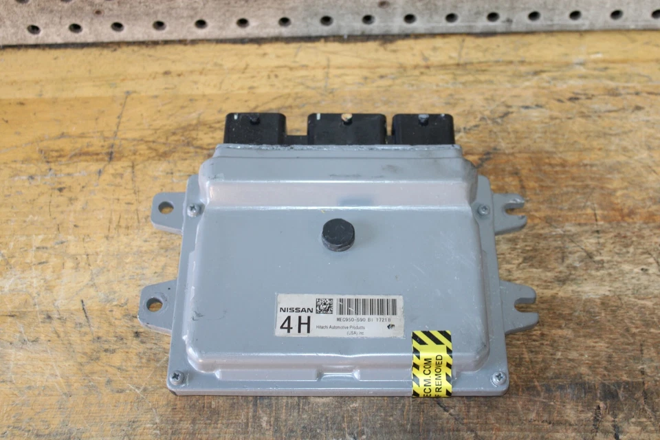 Computadora Nissan Sentra 2012 módulo de control del motor MEC950-590 Foto 1 de 4