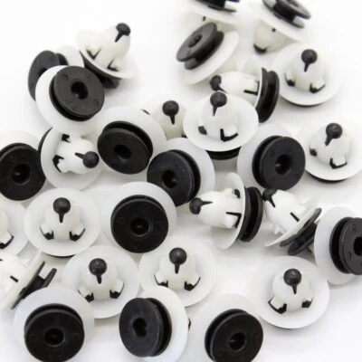 30 Fits Volvo C30 S40 S60 S80 V70 XC70 XC90 Windshield Pillar Trim Clip 30653441 - Image 1 of 2