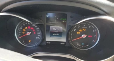 Grupo de medidores de velocímetro clase OE 2018-2019 49 k millas Mercedes-Benz Foto 1 de 4