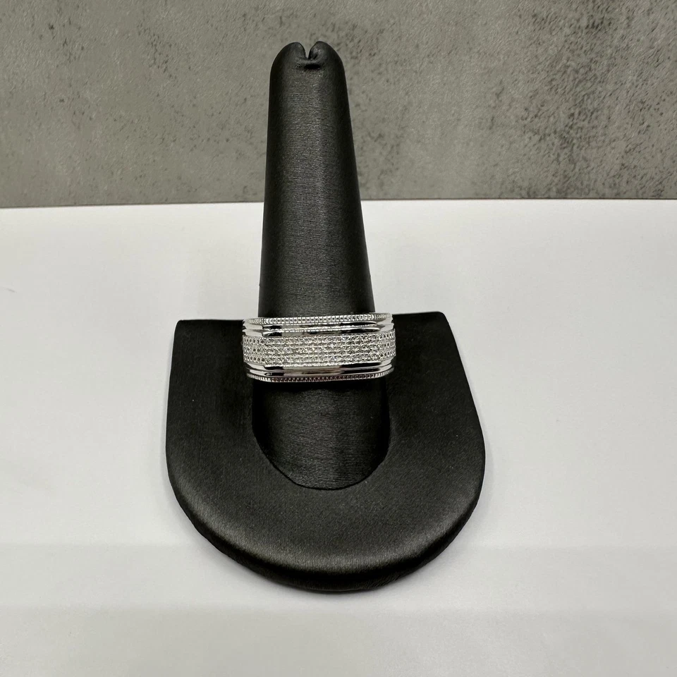 Gents Diamond Ring in Sterling Silver – 0.10ctw, Size 10.5, New - Image 1 of 4