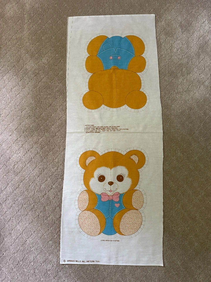 Panel de tela de almohada de juguete de peluche vintage cortado y cosido de oso SIN CORTAR molinos de resorte Foto 1 de 1
