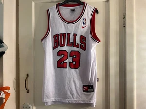 Nike Chicago Bulls Vintage #23 Michael Jordan NBA Trikot Herren weiß Gr. M - Bild 1 von 7