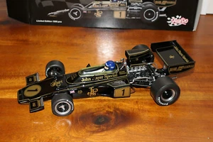 Lotus 72E / Ronnie Peterson / Quartzo 1:18 - Foto 1 di 15