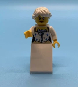 Minifigura LEGO® Castillo Reinos Cabello Blanco Reina de las Nieves 45023 - Imagen 1 de 4