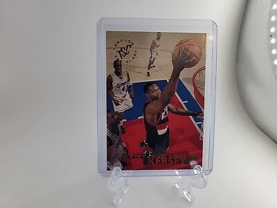 1994-95 Topps Stadium Club - Through the Glass #41 Jerome Kersey Trailblazers  - Image 1 of 4
