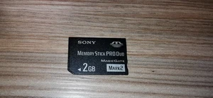2GB Sony Memory Stick Pro Duo Mark 2 PSP Memory Card - Sony Genuine - Picture 1 of 1