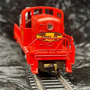 Locomotora Santa Fe Escala HO 8WD WORKS BOX - Imagen 1 de 11