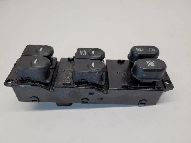 Interruptor maestro puerta delantera Hyundai ACCENT 2012-2017 Foto 1 de 4