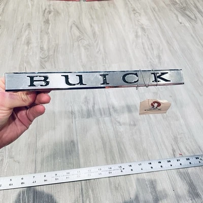 Placa de identificação OEM emblema de para-choque traseiro para 1972 Buick Skylark GS GS455 original GM GSX - Imagem 1 de 4