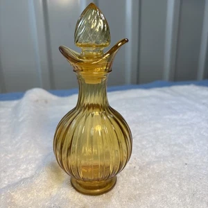 Vintage Avon Amber Cruet - Empty Glass Bottle With Stopper - 7 Inches Tall - Picture 1 of 4