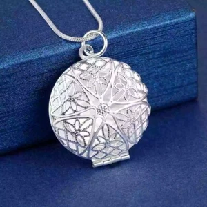 Round Star Photo Locket Open Pendant 18inch Necklace 925 St Silver Hallmarked - Picture 1 of 10
