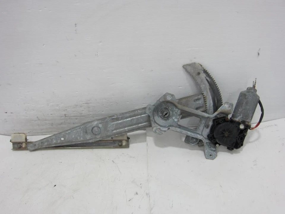 10172 Elevalunas Delantero Derecho para MG ROVER ROVER 200 (XW) 1993 1486231 - Imagen 1 de 4