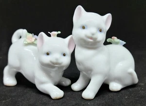 Salt and Pepper Shaker Kittens Flowers Floral Cats - Picture 1 of 11