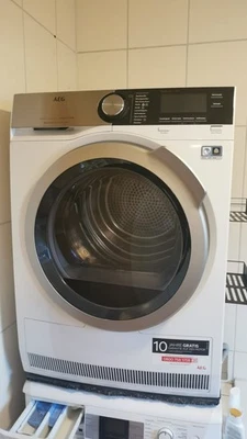 AEG 8000 Series Wärmepumpentrockner T8DE86685  gebraucht, voll funktionsfähig.  - Bild 1 von 4
