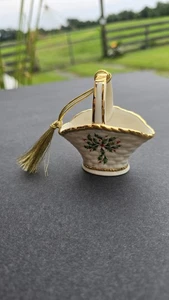 Lenox Porcelain Holiday Basket Ornament Gold Trim Holly Handcrafted 3.5" Christm - Picture 1 of 6