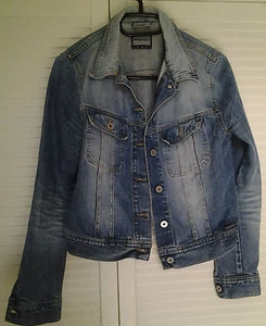 Freesoul Jeans Jacke kurz figurbetont Gr. M Liza 100% Baumwolle  - Bild 1 von 4