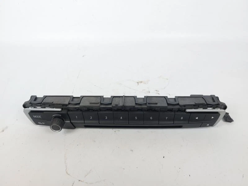 61316814186 GRUPPO COMANDI AUTORADIO BMW SERIE 3 (F30) 320d 2.0 D 16V AUT 190CV  - Immagine 1 di 3