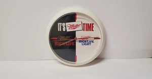 Vintage 1980's Sunbeam Miller High Life/High Life Light Quartz Clock - Picture 1 of 3