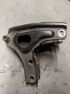 OEM 96-00 Honda Civic Manual Transmission Rear T Bracket D16 MT EK D Series - Picture 1 of 3