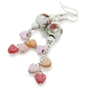 Pendientes florales de cerámica y acrílico de corazón de SoniaMcD - Imagen 1 de 21