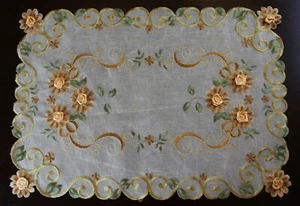 Organza Handmade Daisy Embroidery Placemat Table Runner Thanksgiving Fall Winter - Picture 1 of 7