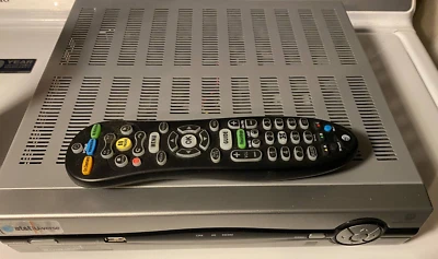 Motorola U-Verse VIP1225 ¡con HD y control remoto! ¡Sin cable de alimentación 12v! Foto 1 de 4