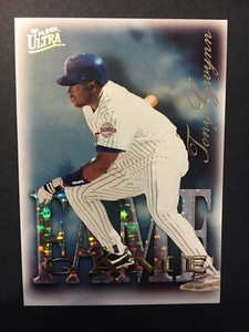 1997 Ultra Fame Game #11 Tony Gwynn