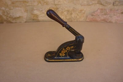 ANCIENNE PRESSE À CACHETER EN FONTE TAMPON EN RELIEF (GRAINS ET FOURRAGES......) - Imagen 1 de 4