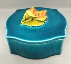 Vintage ROBERTSON HOLLYWOOD Covered Box Persian Blue Yellow Flower ~ Marked 3 - Picture 1 of 8