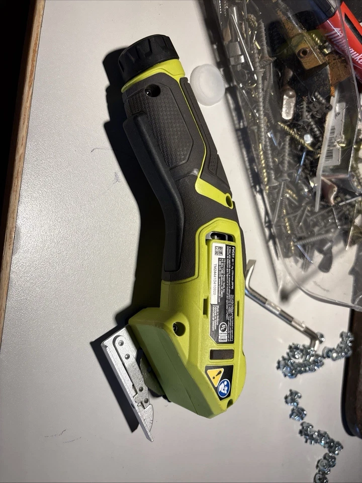Ryobi FVC51 Compact Power Cutter. Never Tested!! With Blade & Cap. Tub#3 Parts ? - Image 1 of 4