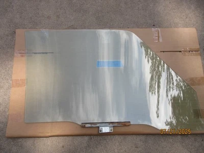 Geo Tracker 1992 vidrio ventana izquierda (lado del conductor). SOLO P/U LOCAL. Foto 1 de 2