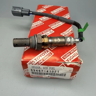 Sensor de combustible de aire genuino Toyota para 1998-00 Lexus ES300 Toyota Avalon 89467-41021 Foto 1 de 4