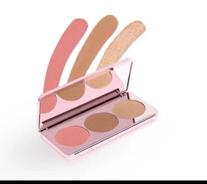 Girlactik Blush Me & Glow Face Palette - Blush Me Medium, Bronzer/highlighter - Picture 1 of 2