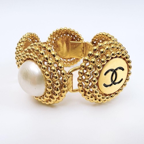 Bracciale Chanel Coco Mark perle vintage GP accessori donna oro