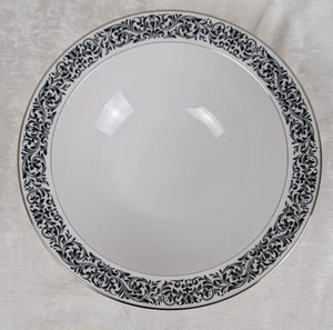 Ekco Prudence Baronesse 10" Runde Gemüseschüssel, Schwarz und Weiß - Bild 1 von 7