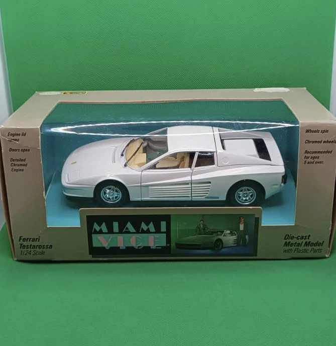 BBURAGO 5001 FERRARI TESTAROSSA MIAMI VICE BIANCA 1:24 CON SCATOLA ORIGINALE - Immagine 1 di 4