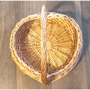 Natural Willow Heart Wicker Handled Basket 11" W x 12" Tall Easter Eggs Hunting - Picture 1 of 5