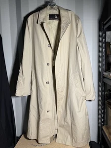 Gleneagles American Traveler Tan Trench Coat Size 42L - Made In The USA - Picture 1 of 4